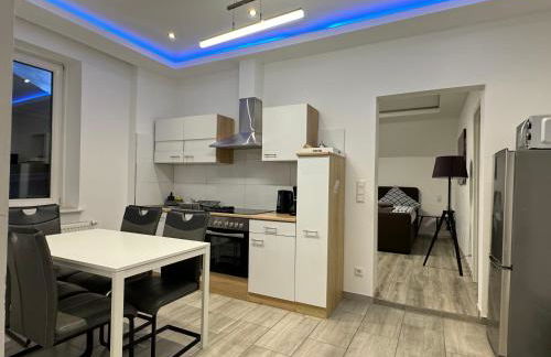 House-In Apartments Essen - Free Parking - WiFi - Kitchen - Foto 10