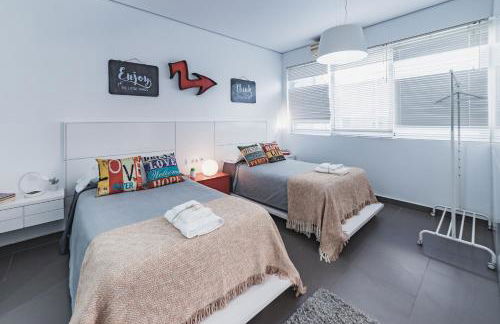 Beach & Urban Attic - Photo 32