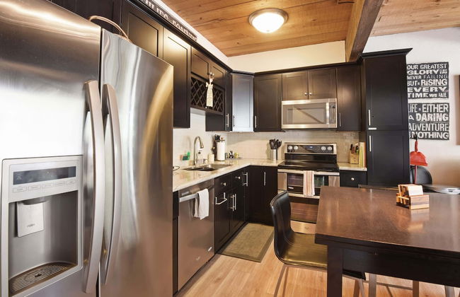 Alpine Manor Retreat Mountain Relaxation - Foto 5