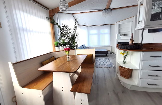 Lakes and Woodlands Overstone Holiday Park - Foto 15