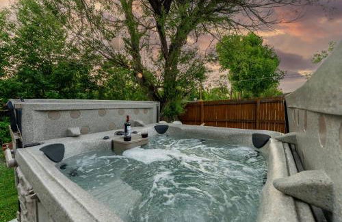 5BD Japanese-Themed w/ Hot Tub, Movie Room & Games - Foto 4