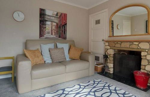 Norwich City, lovely 3 bed house, EV charger, garden with BBQ, free parking for 3 cars - Foto 1