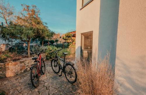 Schäfers - Ihr Wohlfühlort - Hochwertige Ausstattung, Naturgrundstück mit Bachlauf, Terrassen, WLAN, Parken - an 2 Seen bei Leipzig - Foto 60