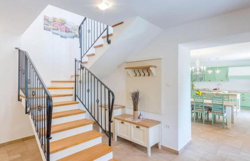 Gorgeous Home In Plomin With Kitchen - Foto 30