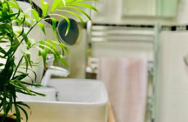 Sun Set House With Hot Tub - Photo 18