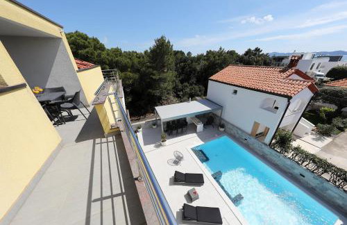 Luxury Villa Nada with Pool - Foto 7