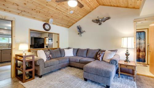 Lakefront College Station Home Near Texas A and M! - Foto 3