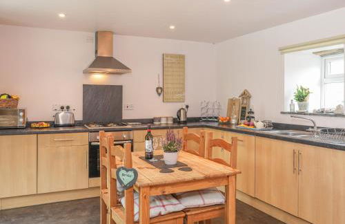 Bwthyn Bach - Foto 10