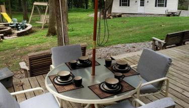 Private Pet-Friendly Cabins with Fire Pit for Nature Escapes in Clear Spring, Maryland, for Memorable Family Glamping Trips - Foto 5