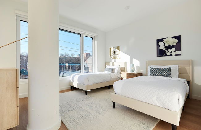 NEW Fab 4 BR - Outdoor Deck - gym - Mins to NYC - Foto 8