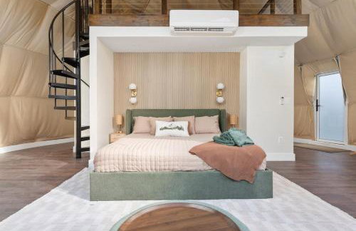 Sky Dome - Romantic Stay, Hot Tub, Wi-Fi, AC & Heat - Photo 11