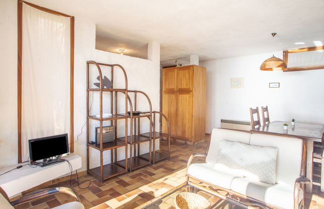 2 bedroom House in Bormes-les-Mimosas with garden and terrace - Photo 7