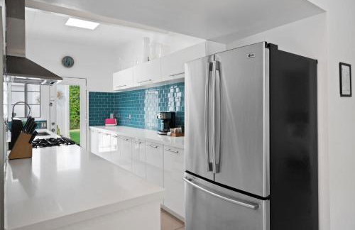 The Pink Lights Private Pool Club by Navigate Stays - Foto 18