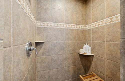 Creekside cutie 3br 2.5ba near skiing sleeps 8 - Foto 22