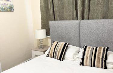 Comfortable 2-BR House in Barking -Free Parking - Photo 3