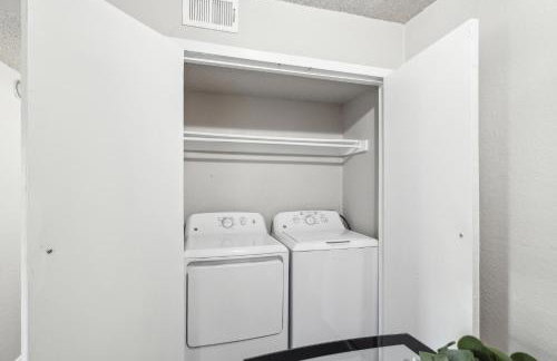 The Landry 278 Spacious and Cozy 2 Bedroom 1bth - Foto 30