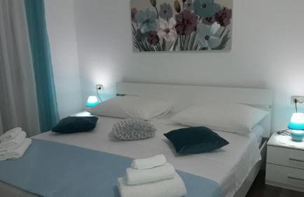 Ana Marija - Foto 13