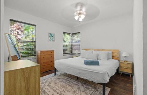 Zen Beach House, Steps From Atlantic Ave and Beach - Foto 13