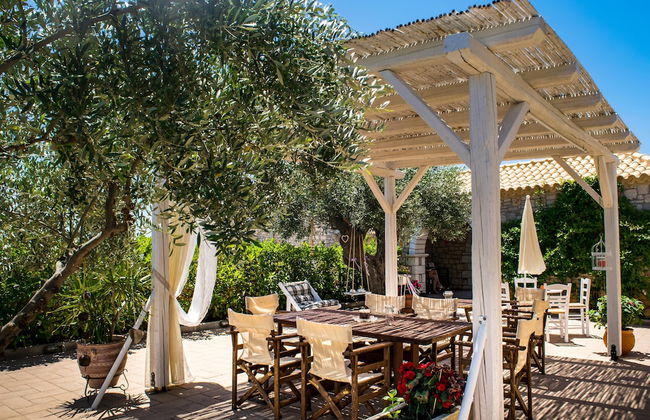 Liokrina Luxury Villas - Photo 27