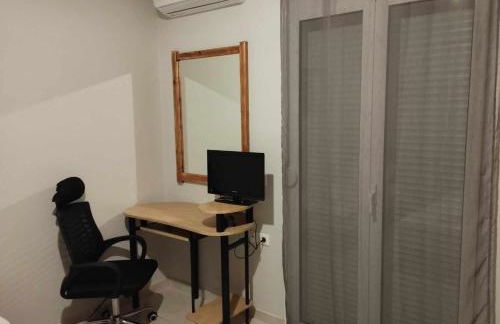 Istamos apartment - Photo 11