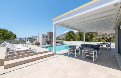 VILLA IRIS in PEFKOS, PINE VILLAS - Photo 16