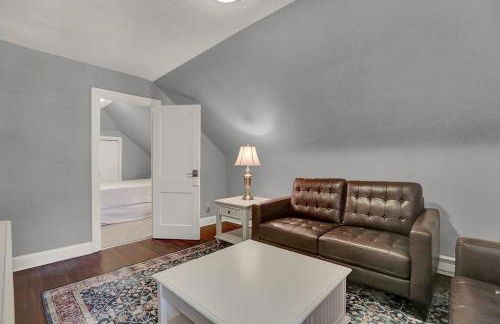 Suites on Seneca - Gorgeous One Bedroom Apartment - Foto 3