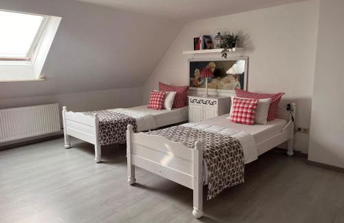 Ferienwohnung Dachstübchen - Foto 1