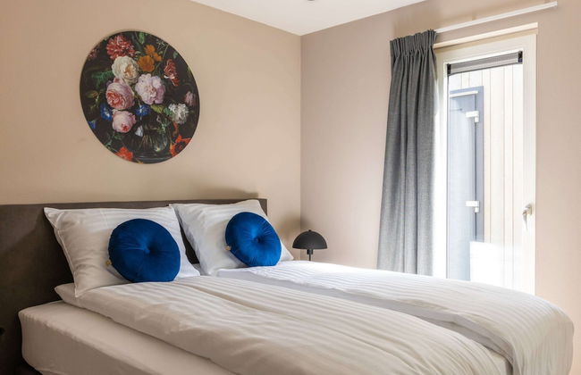 Eco Villa in Latour by Scenic Pond - Photo 4