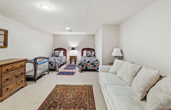 710b_topnotch - Photo 20