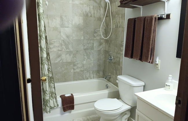 Bayside Resort - Photo 32