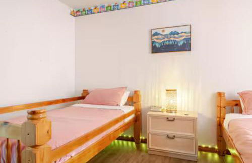 Cozy Cabin at Poconos With Hot Tub and Fire Pit - Foto 25