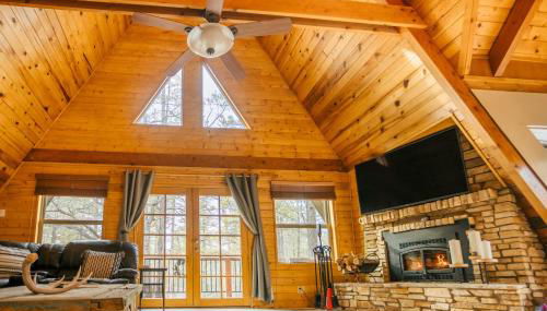 Furnished Deck and Fire Pit Happy Jack Cabin - Foto 2