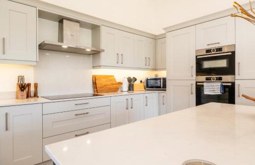 Luxury Cotswolds Estate with Pool - Foto 6