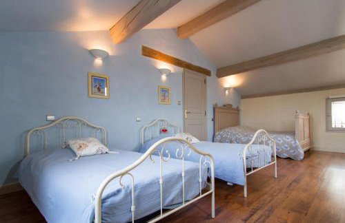 Gîte au Couchant à Caylus - Piscine - Jardin - 3 chambres - 8 personnes - 5 minutes du village médiéval - Foto 15