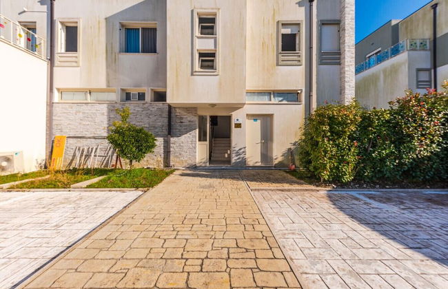 Spacious 1BR Apartment With Resort Access - Foto 37