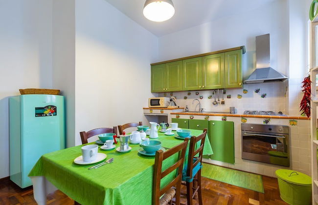 Large Apartment in the Heart of Chiaia - Foto 16