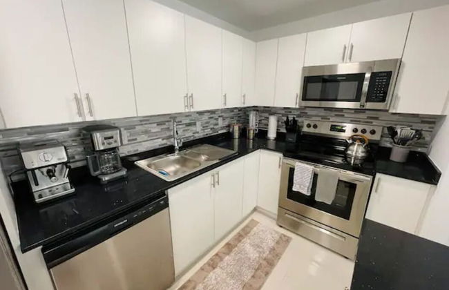 Comfortable European Style Home 4BR 4BA in Miami by ASVR-13670 - Foto 13