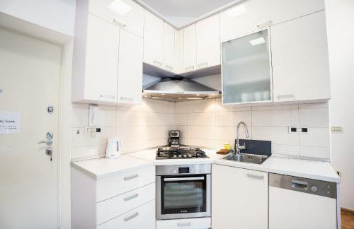 BlueDahlia Apartment - 4-min Walk to Main Station - Zagreb Donji grad - Photo 19