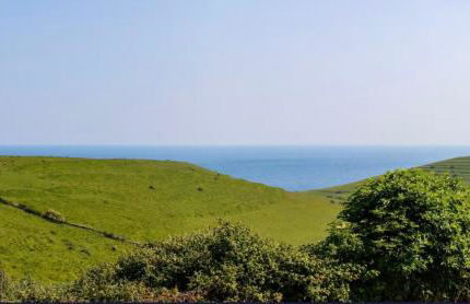 Spacious Coastal Home with Stunning Sea Views - Foto 3