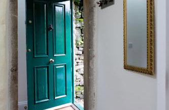 The Fireman's House, Lowe's Mill Cottages at Torr Vale Mill - Foto 1