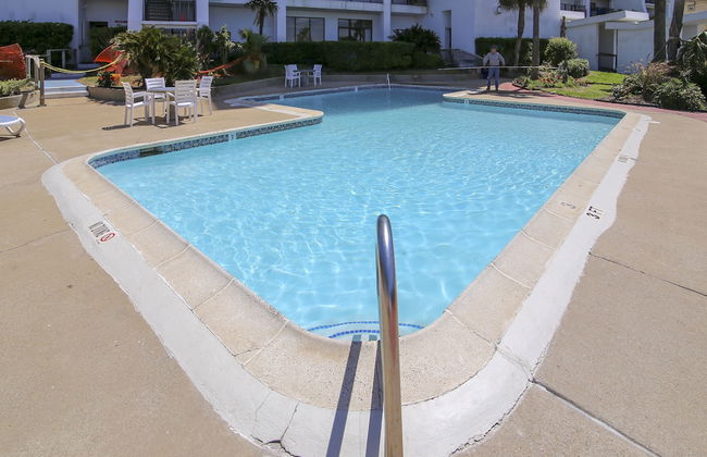 By The Sea Gulf View Deluxe Condo - Foto 59