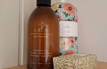 Luxury Shepherd's Hut - The Hyde - Photo 16