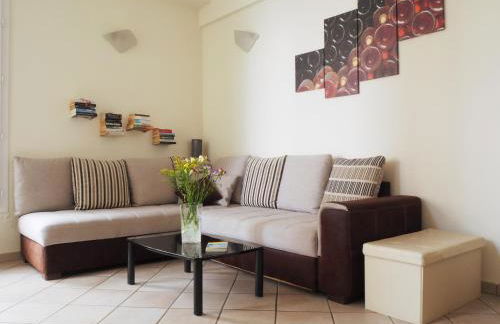 Nice Centre - Apartment with balcony and stunning sea view! - Photo 3