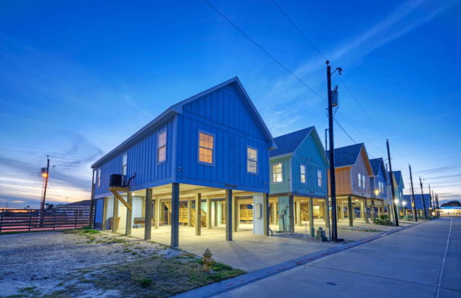 Oscar s Lodge by Avantstay Dock Pool Access - Foto 48