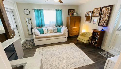 Coastal Chic Suite with Kitchenette and Private Entrance - Foto 4