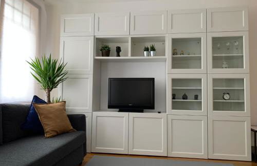 TARASKA BARRIA. Céntrico y coqueto en zona tranquila - Foto 8