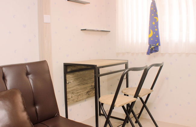 Stunning And Comfy Studio Apartment Transpark Juanda - Photo 8