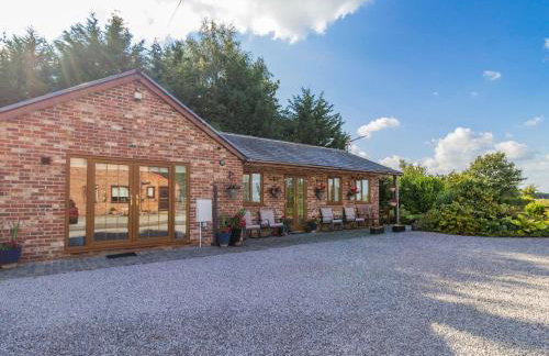 Wild Duck Lodge - Photo 1