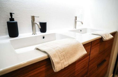 Le Rive Hugo • Élégance & Art de vivre - Foto 19