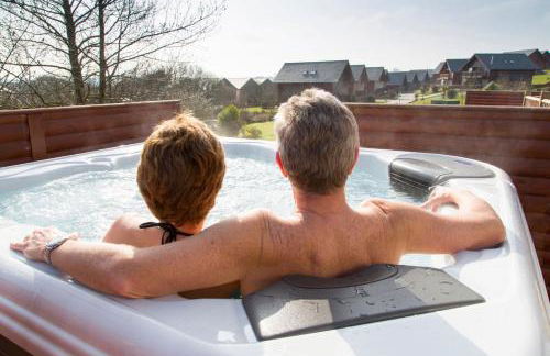 Trevone House with Hot Tub on Retallack Resort - Foto 25